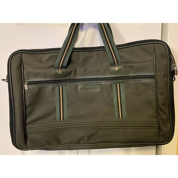 Samsonite carry on Duffle‎ Bag Green 22”L x 14”H x 8.5”W - Picture 5 of 8